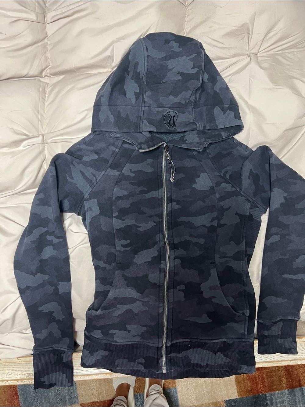 lululemon athletica Women's Black & Dark Gray Camo Zip Hoodie